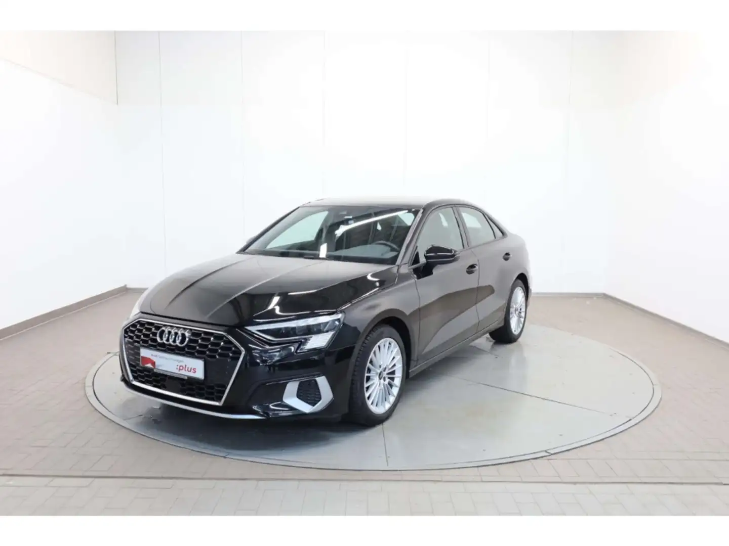 Audi A3 Limousine 35 TFSI advanced Schwarz - 2