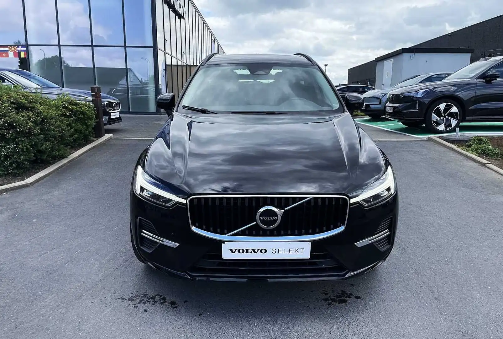 Volvo XC60 II B4 'GARANTIE 3 ANS' Noir - 2