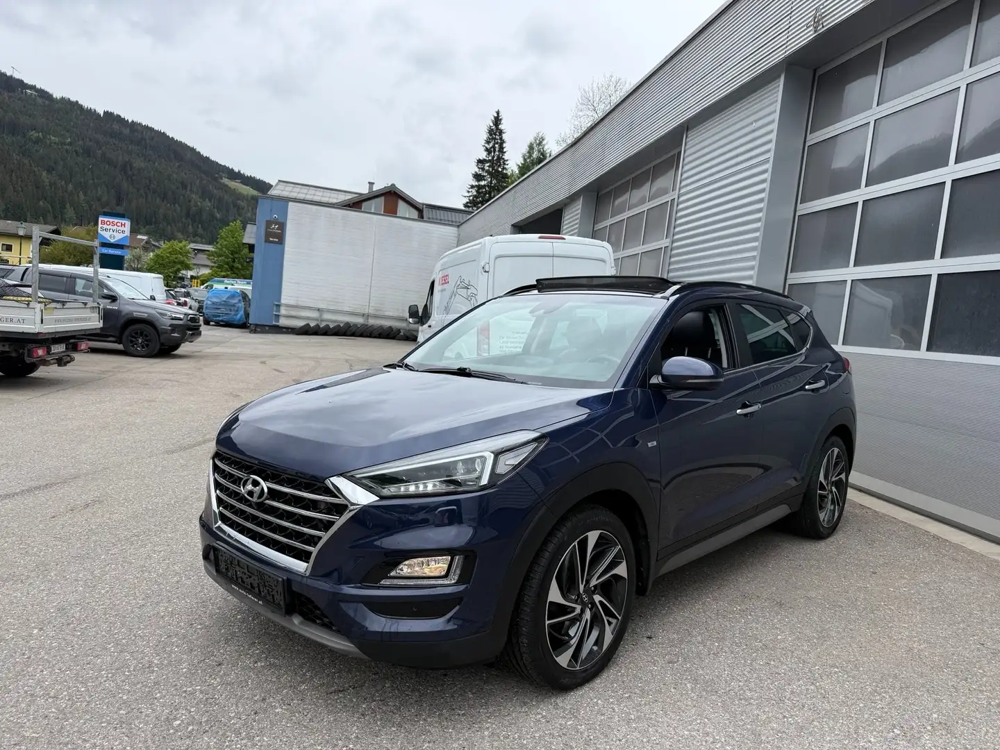 Hyundai TUCSON Level 6 / Diesel / 4x4 / Aut. Schwarz - 1
