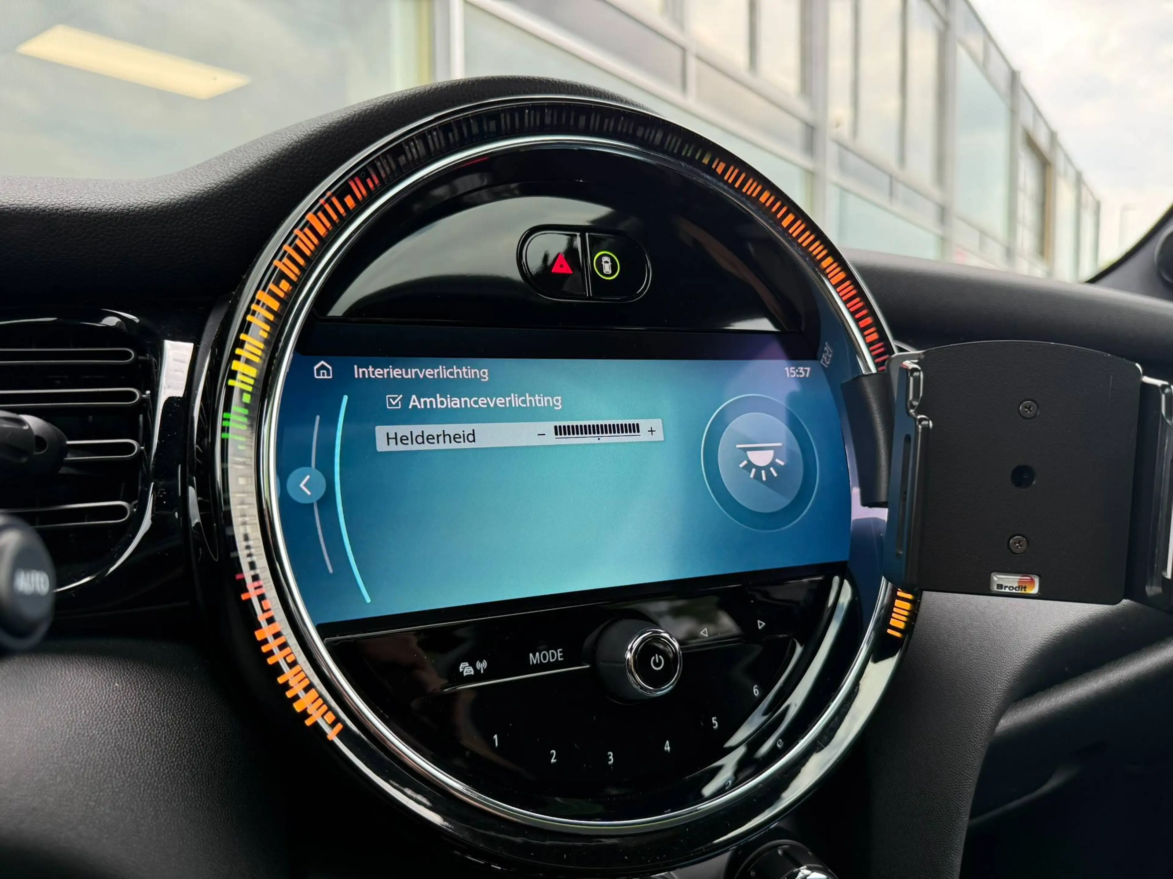 MINI Cooper S JCW KIT / PANODAK / CARPLAY / HEAD UP DISPLAY / ZETEL & STUURVERWARMING / — photo 34