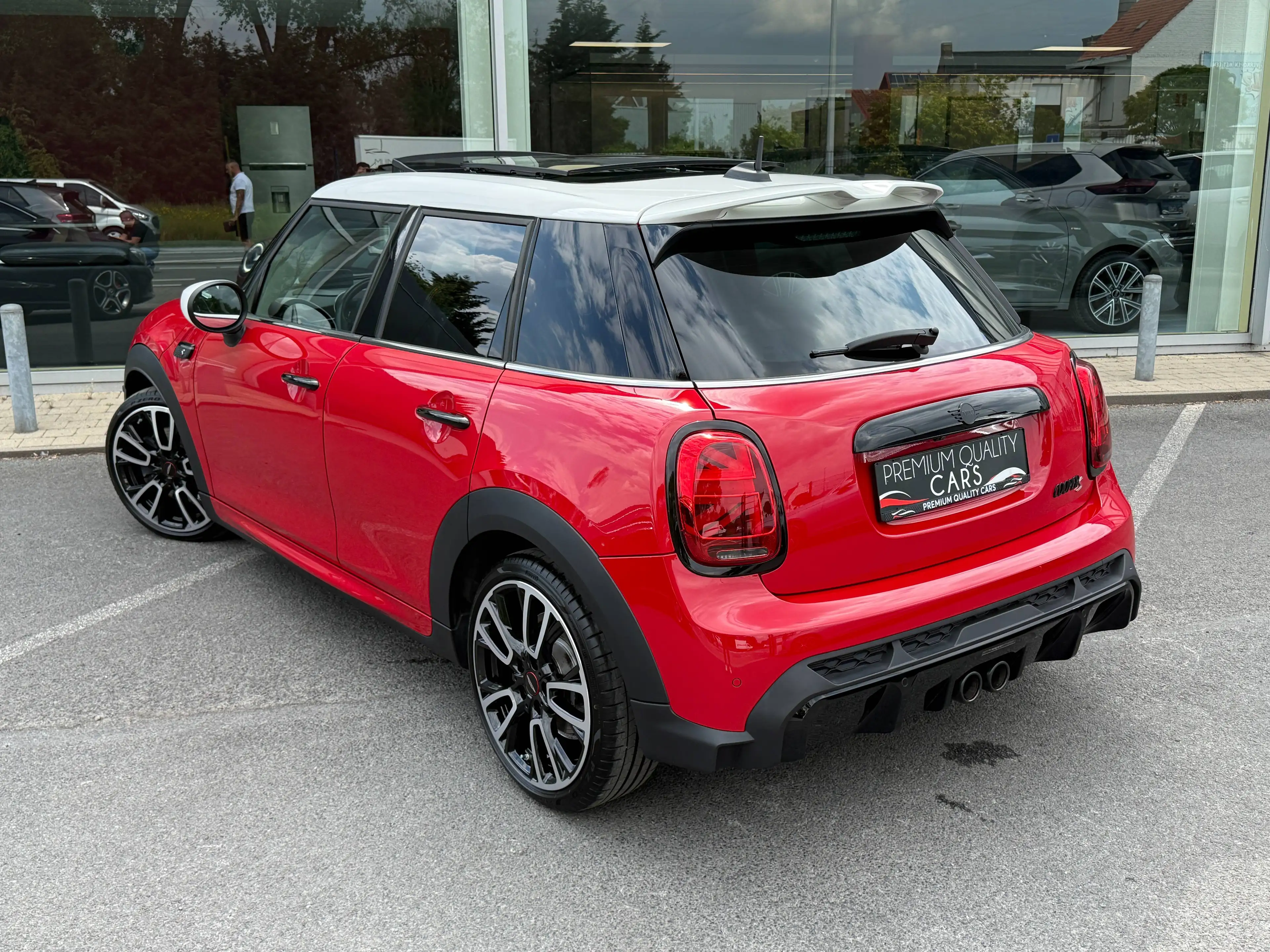 MINI Cooper S JCW KIT / PANODAK / CARPLAY / HEAD UP DISPLAY / ZETEL & STUURVERWARMING / — photo 10