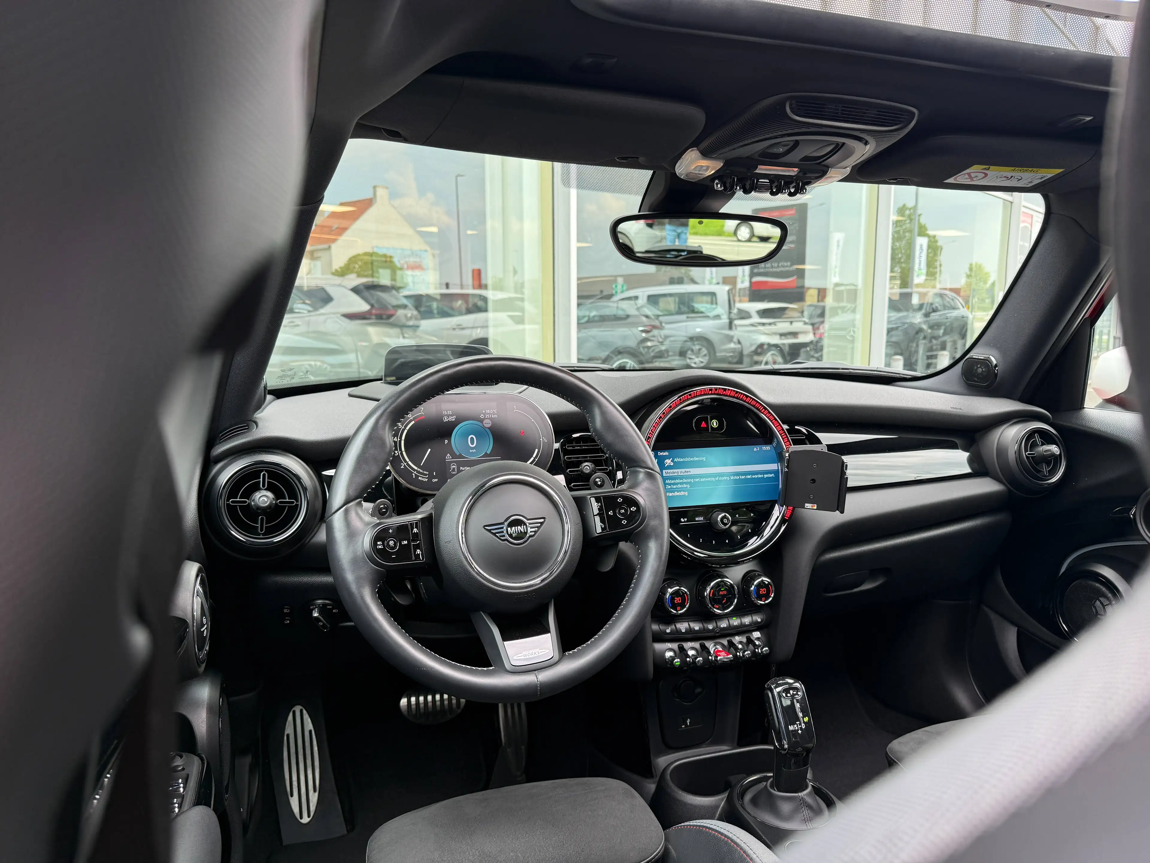 MINI Cooper S JCW KIT / PANODAK / CARPLAY / HEAD UP DISPLAY / ZETEL & STUURVERWARMING / — photo 22