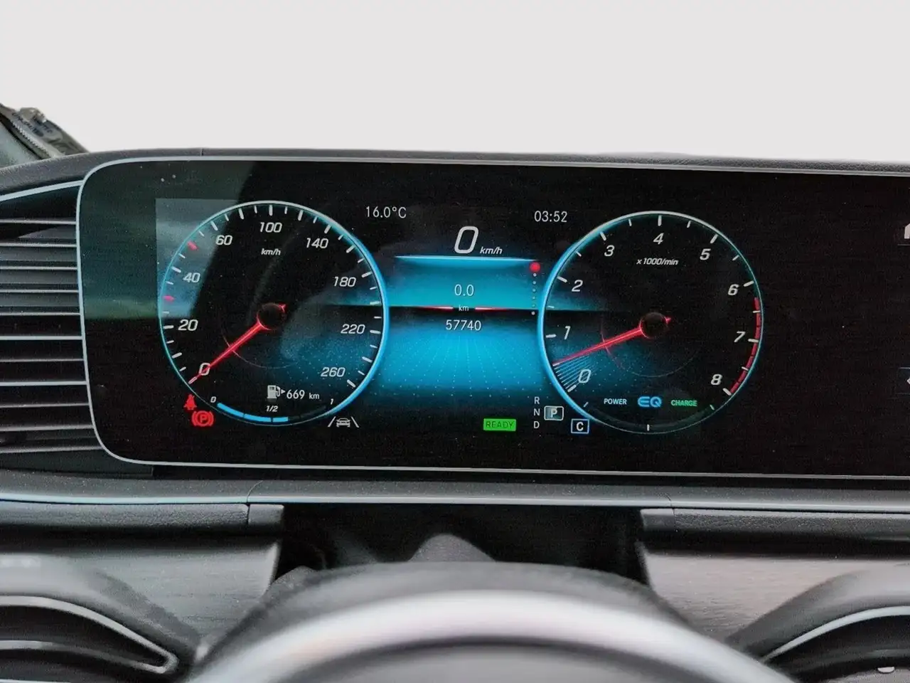 Mercedes-Benz GLE снимка Mercedes-Benz GLE