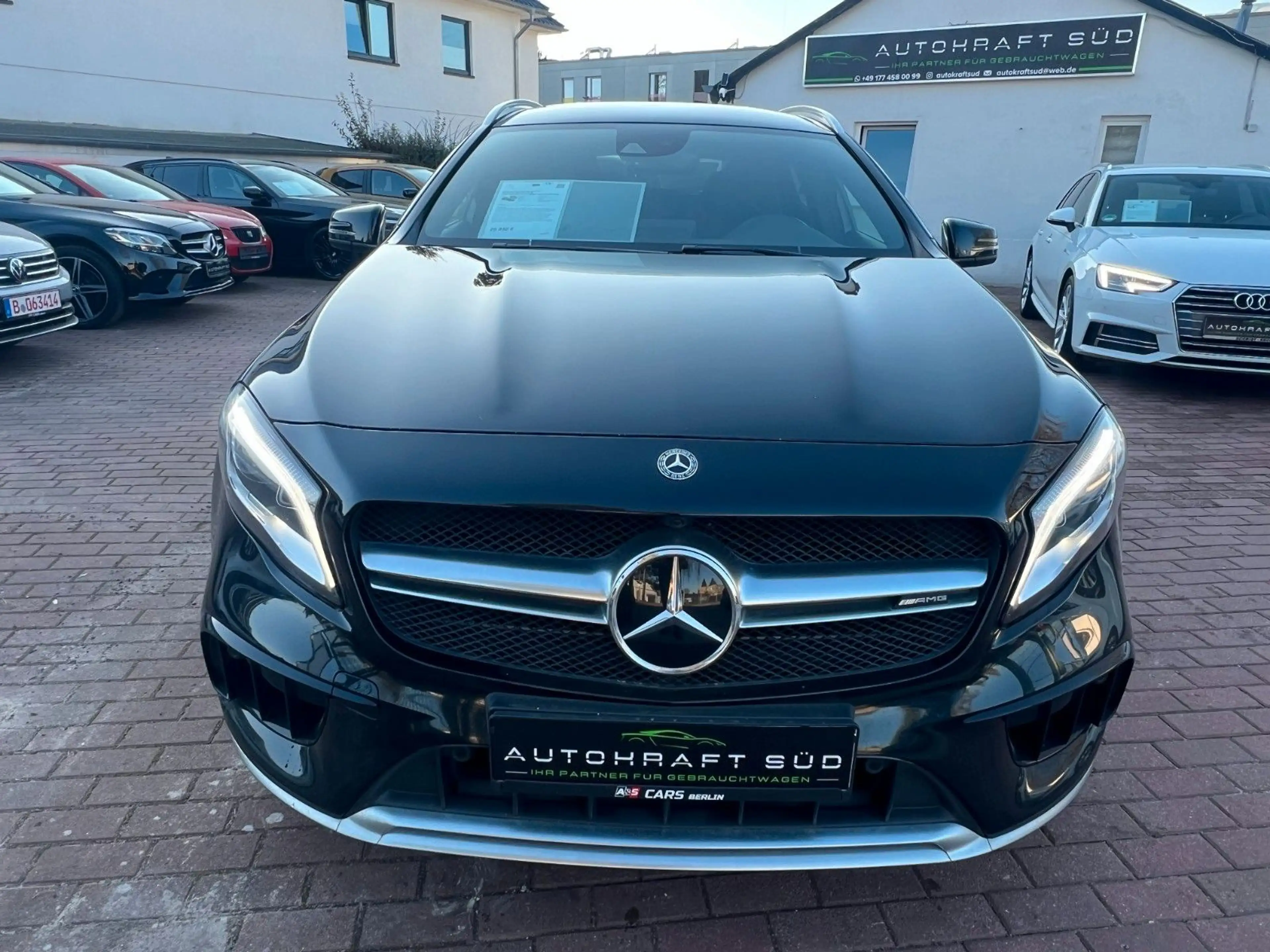 Mercedes-Benz GLA 45 AMG *4MATIC*LED*LEDER*ACC*GARANTIE* — photo 3