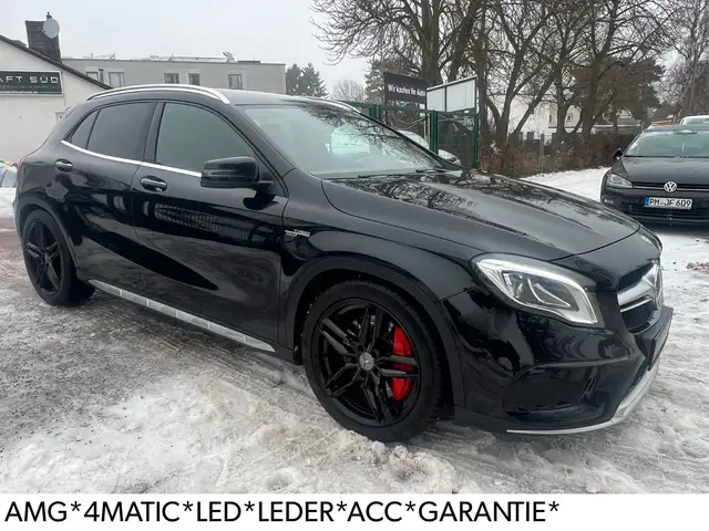 Mercedes-Benz GLA 45 AMG *4MATIC*LED*LEDER*ACC*GARANTIE*