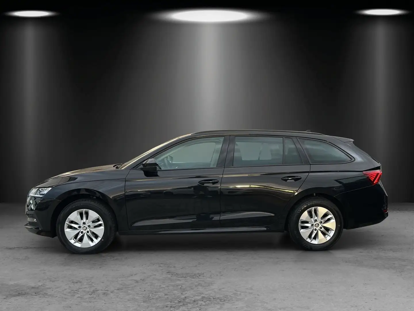 Skoda Octavia Combi 2.0 TDI DSG/KAMERA/AHK/VIRTUAL/SHZ Schwarz - 2