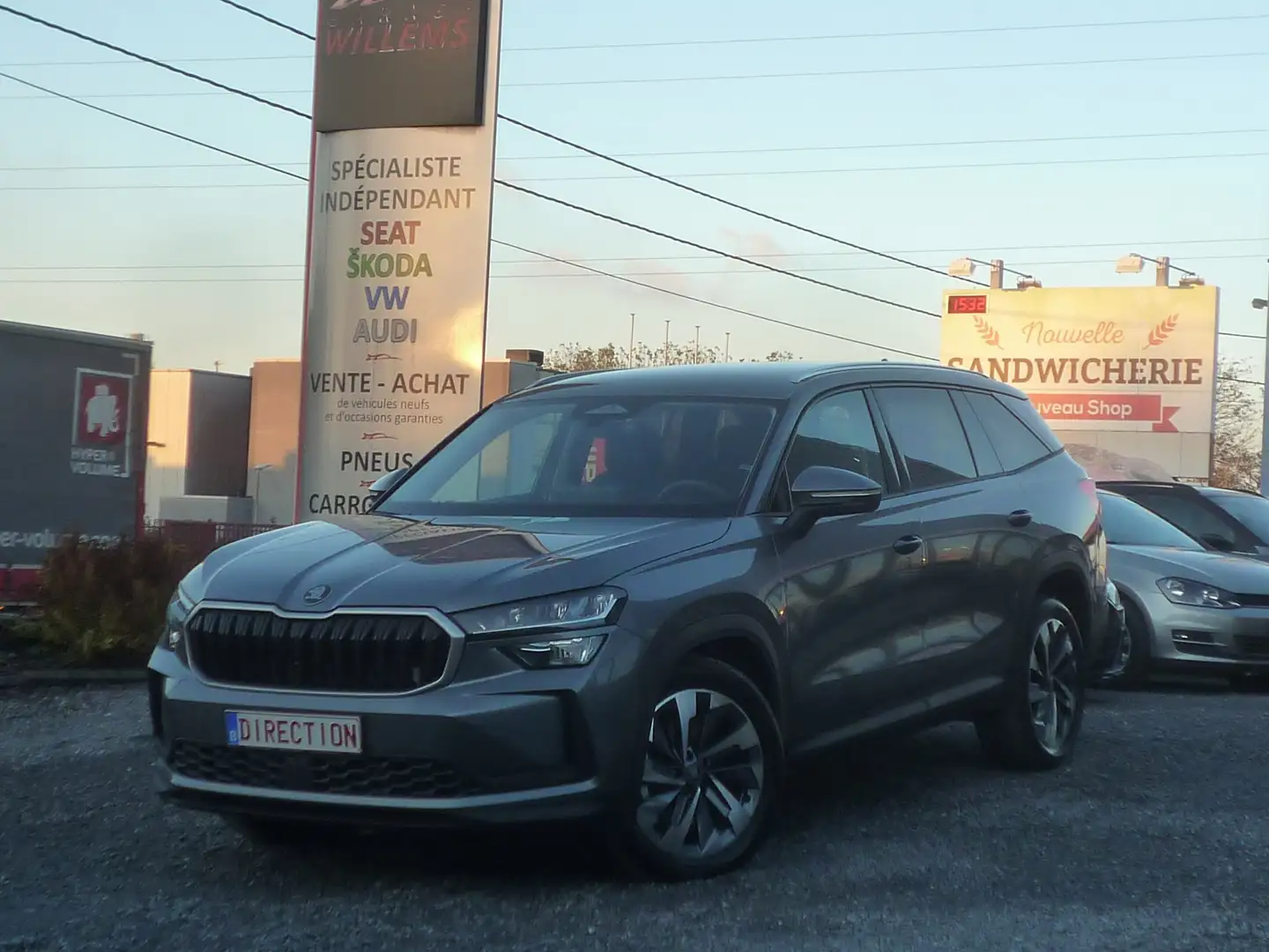 Skoda Kodiaq Kodiaq 2.0 TDi Selection 7pl. DSG* 12400KM* Gris - 1