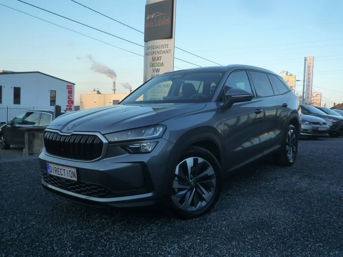 Skoda Kodiaq Kodiaq 2.0 TDi Selection 7pl. DSG* 12400KM* Gris - 2