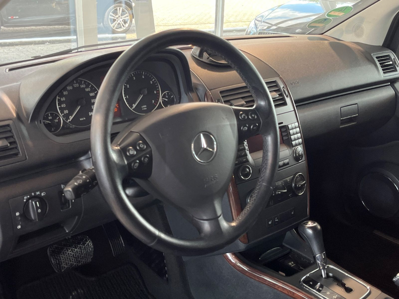 Mercedes-Benz A 150 A A 150*KLIMA*AUTOMA.*BLUET.*TEMP.*SHZ*PDC — photo 10