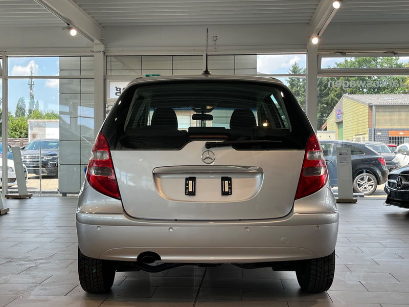 Mercedes-Benz A 150 A A 150*KLIMA*AUTOMA.*BLUET.*TEMP.*SHZ*PDC — photo 8