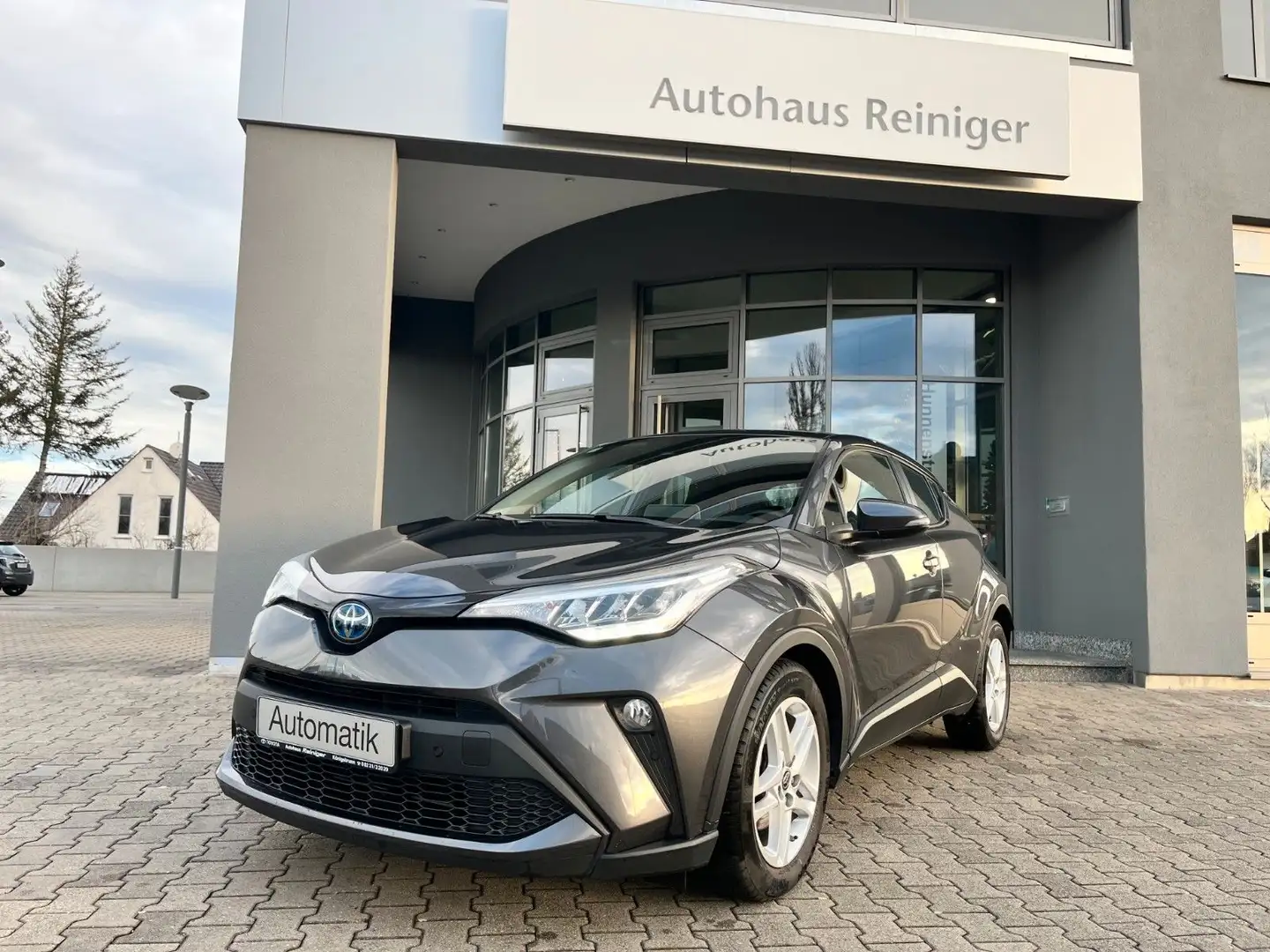 Toyota C-HR 1.8l VVT-i Hybrid *RFK,SHZ,PDC v+h,Tempomat Gris - 1