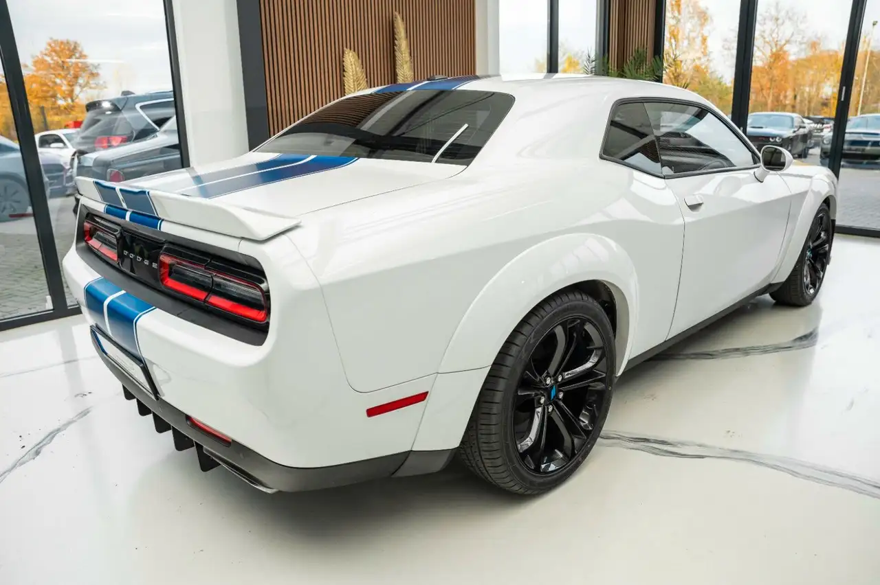 Dodge Challenger 2021