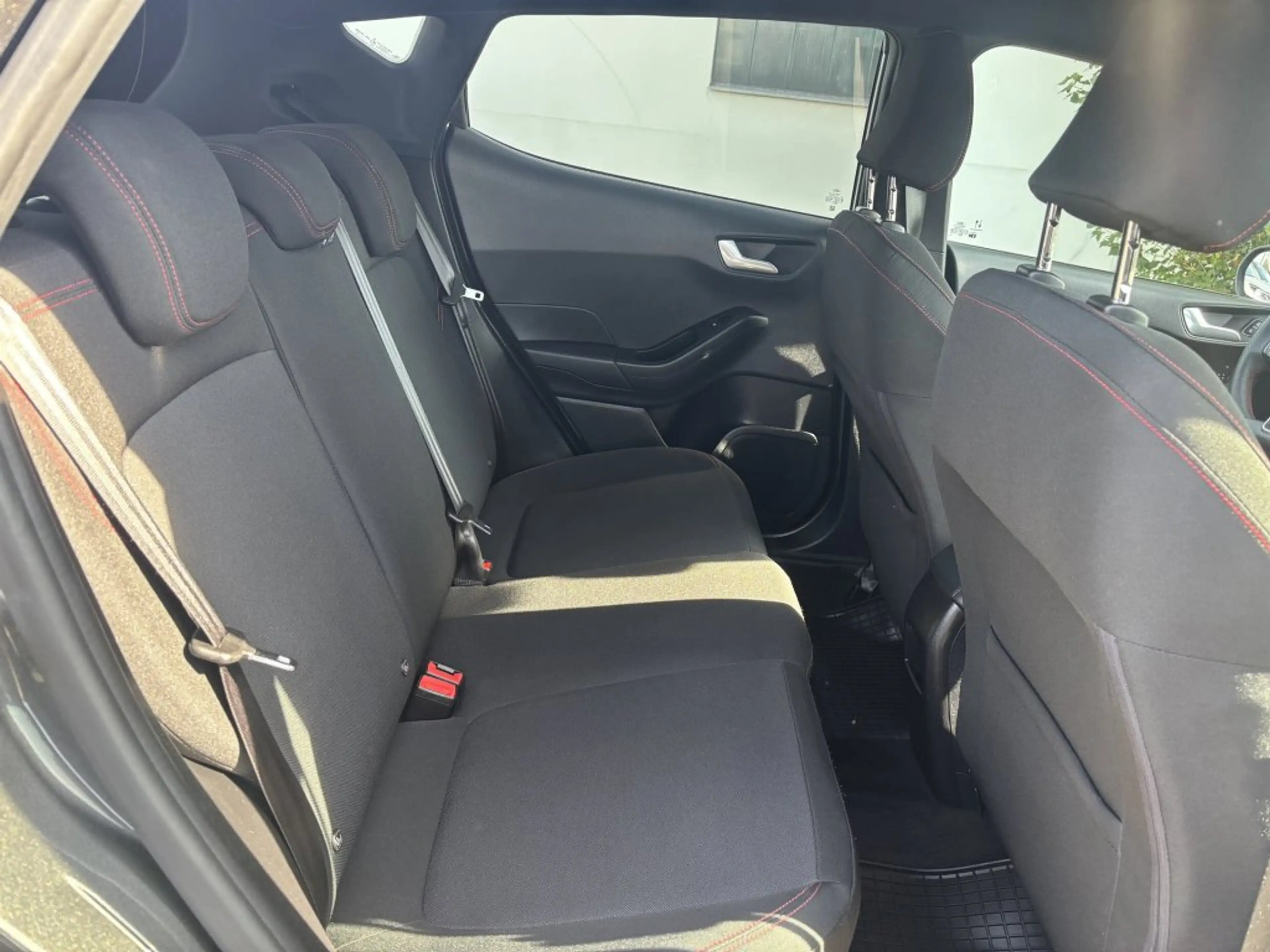Ford Fiesta 5trg. ST-Line 1.0EcoBoost mHEV 125PS Autom. — photo 8