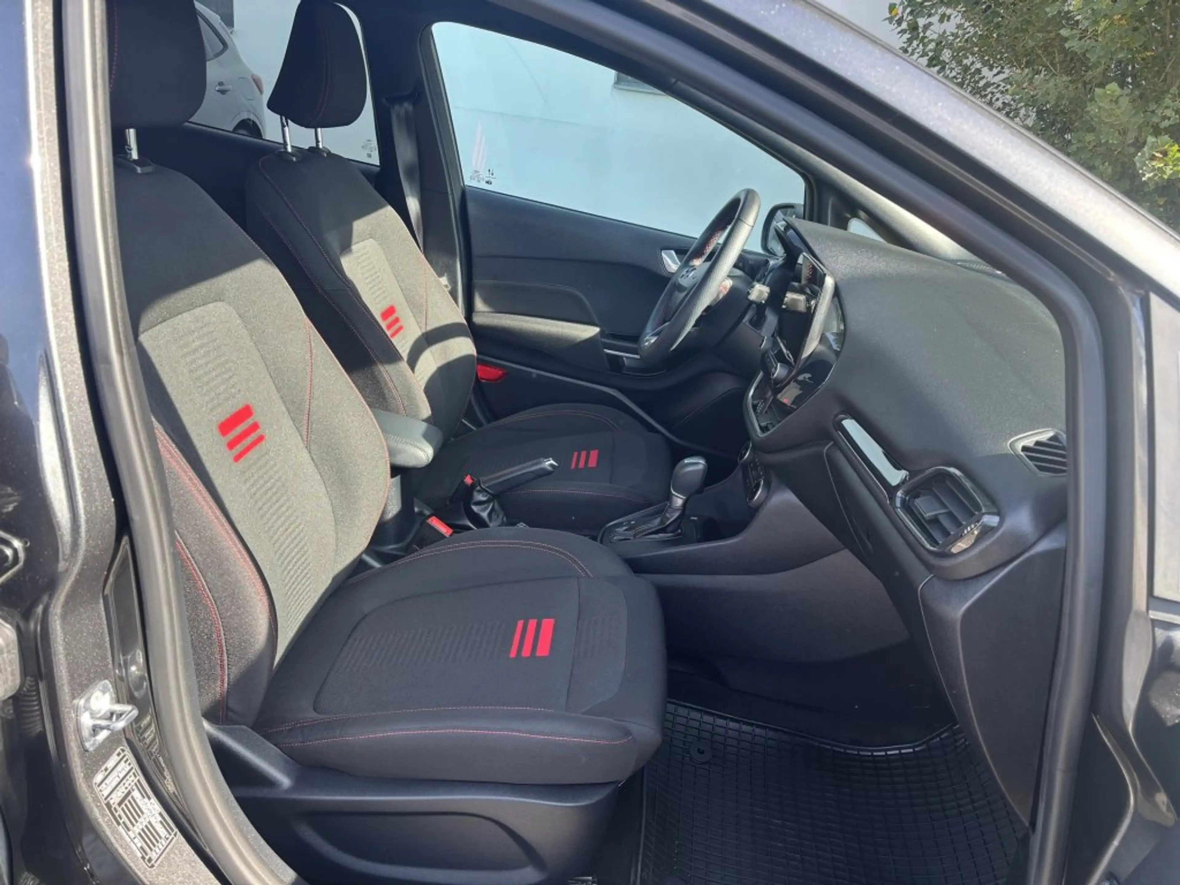 Ford Fiesta 5trg. ST-Line 1.0EcoBoost mHEV 125PS Autom. — photo 7
