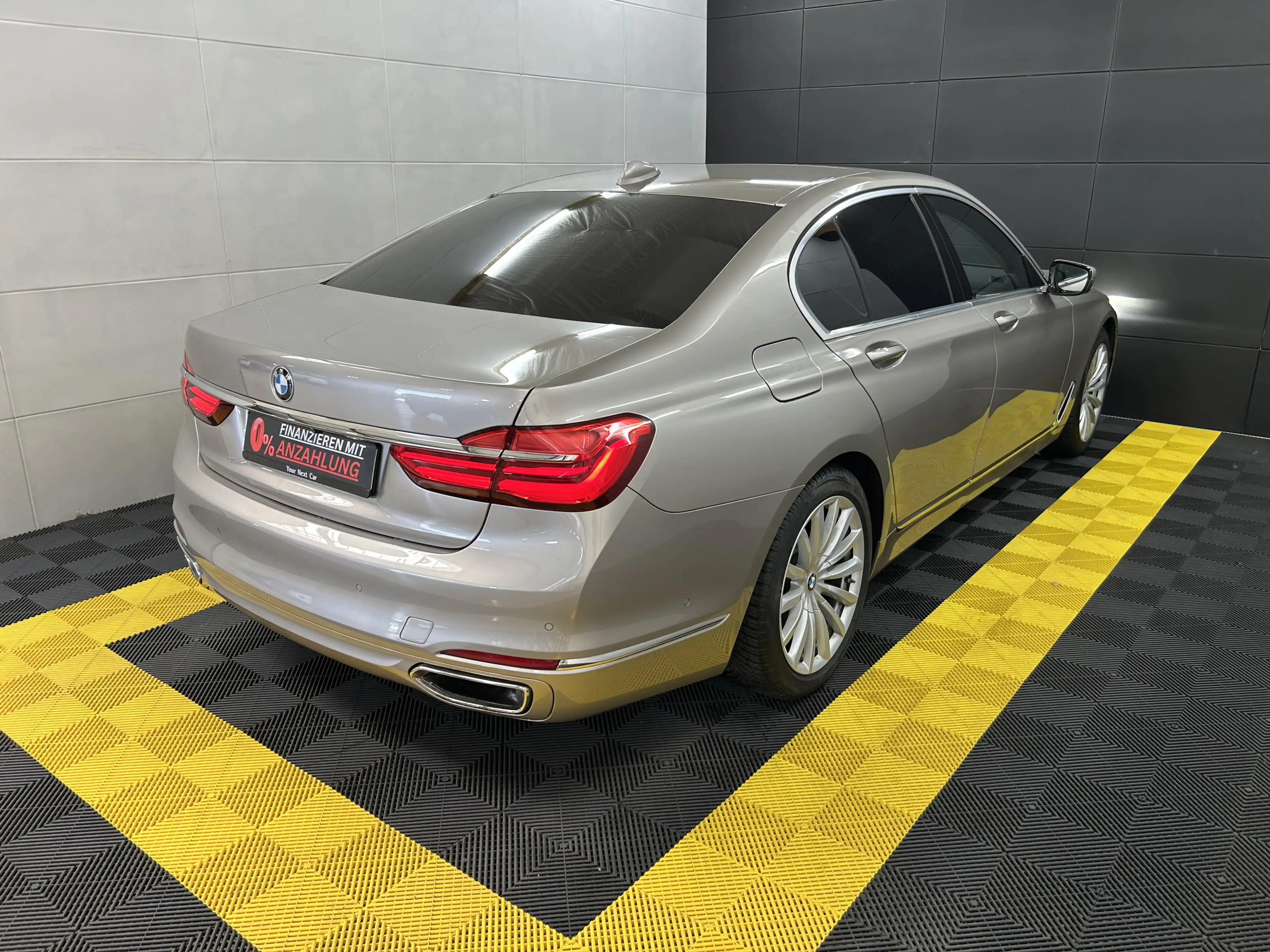 BMW 730 d+360*+ACC+HUD+Massage+Digital+LED+Sound — photo 4