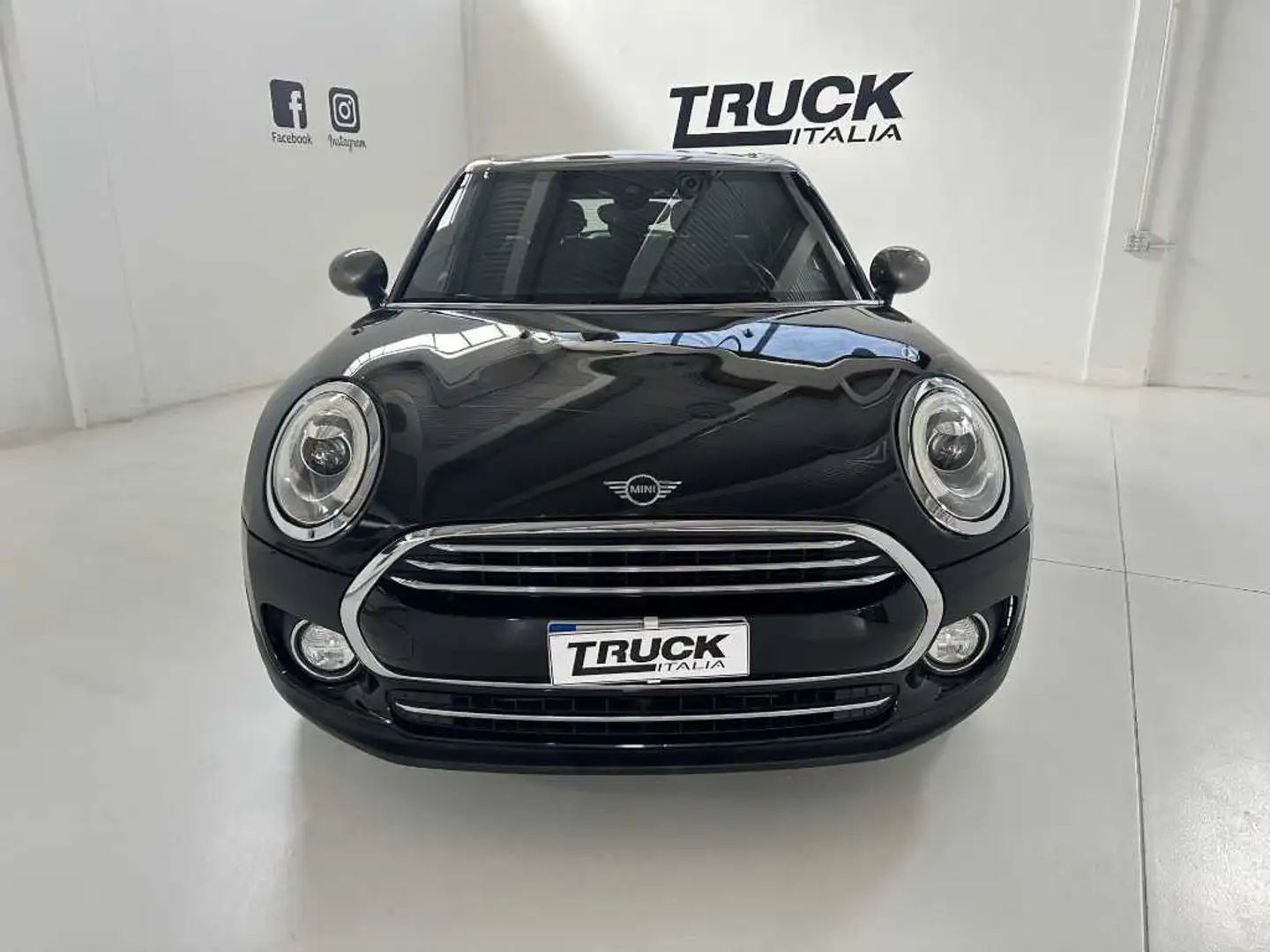 MINI Cooper D Clubman IV F54-F55-F56-F57 - Mini Clubman 2.0 Cooper D Hyp Nero - 2