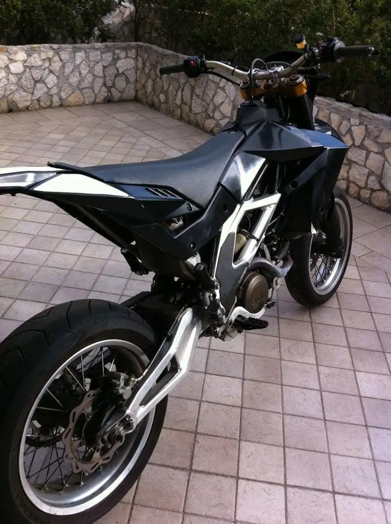 Aprilia SXV 550 Motard Noir - 1