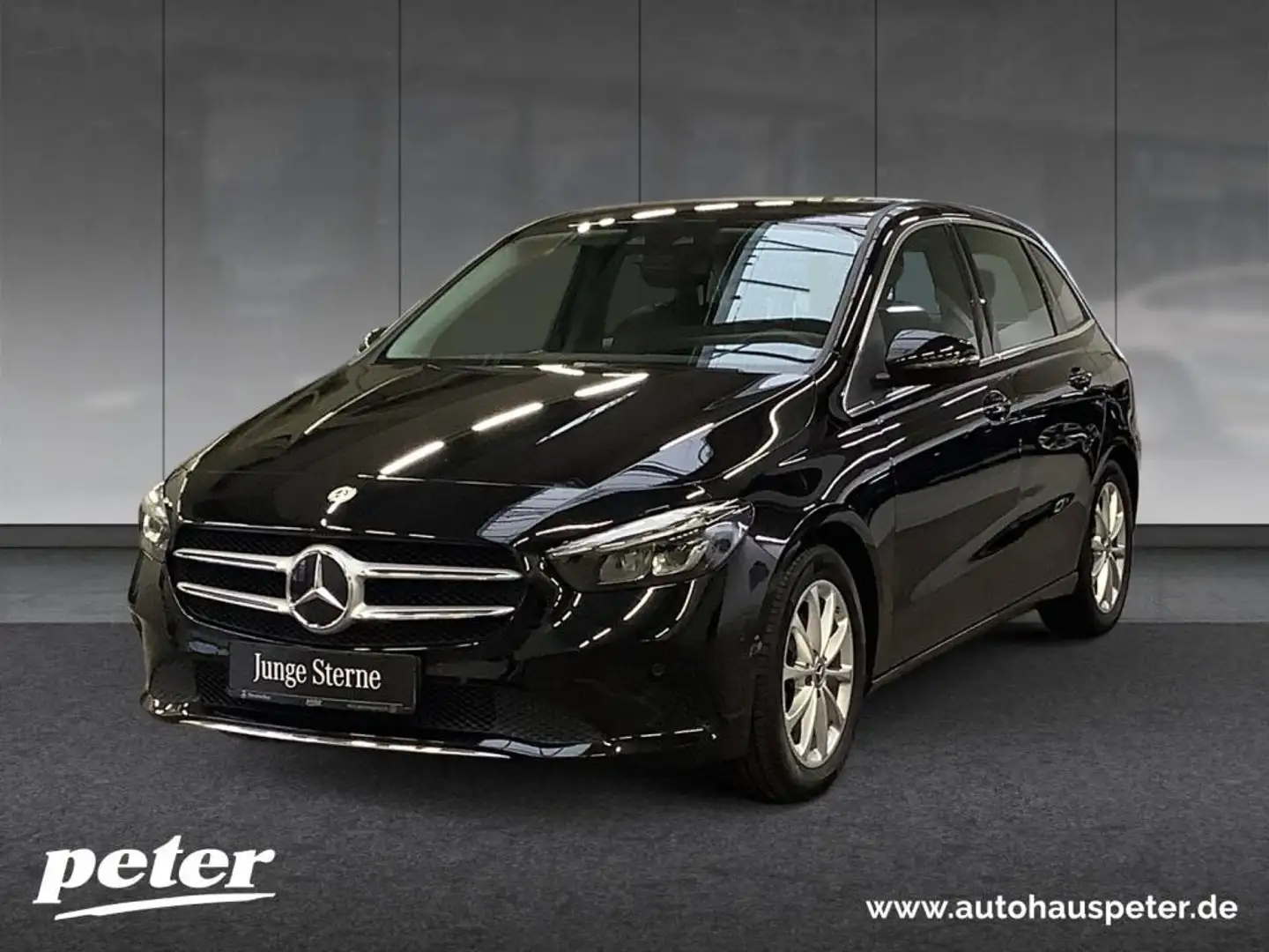 Mercedes-Benz B 200 Progressive/LED/Kamera/MBUX/DAB/AHK Zwart - 1