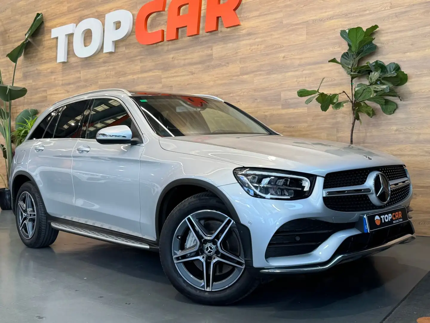 Mercedes-Benz GLB 200 d Amg Techo Gris - 1