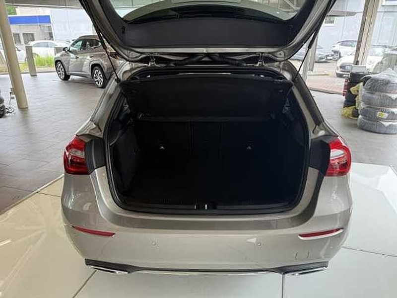 Mercedes-Benz A 180 Progressive A 180, Progressive*Navigation*Tempomat — photo 6