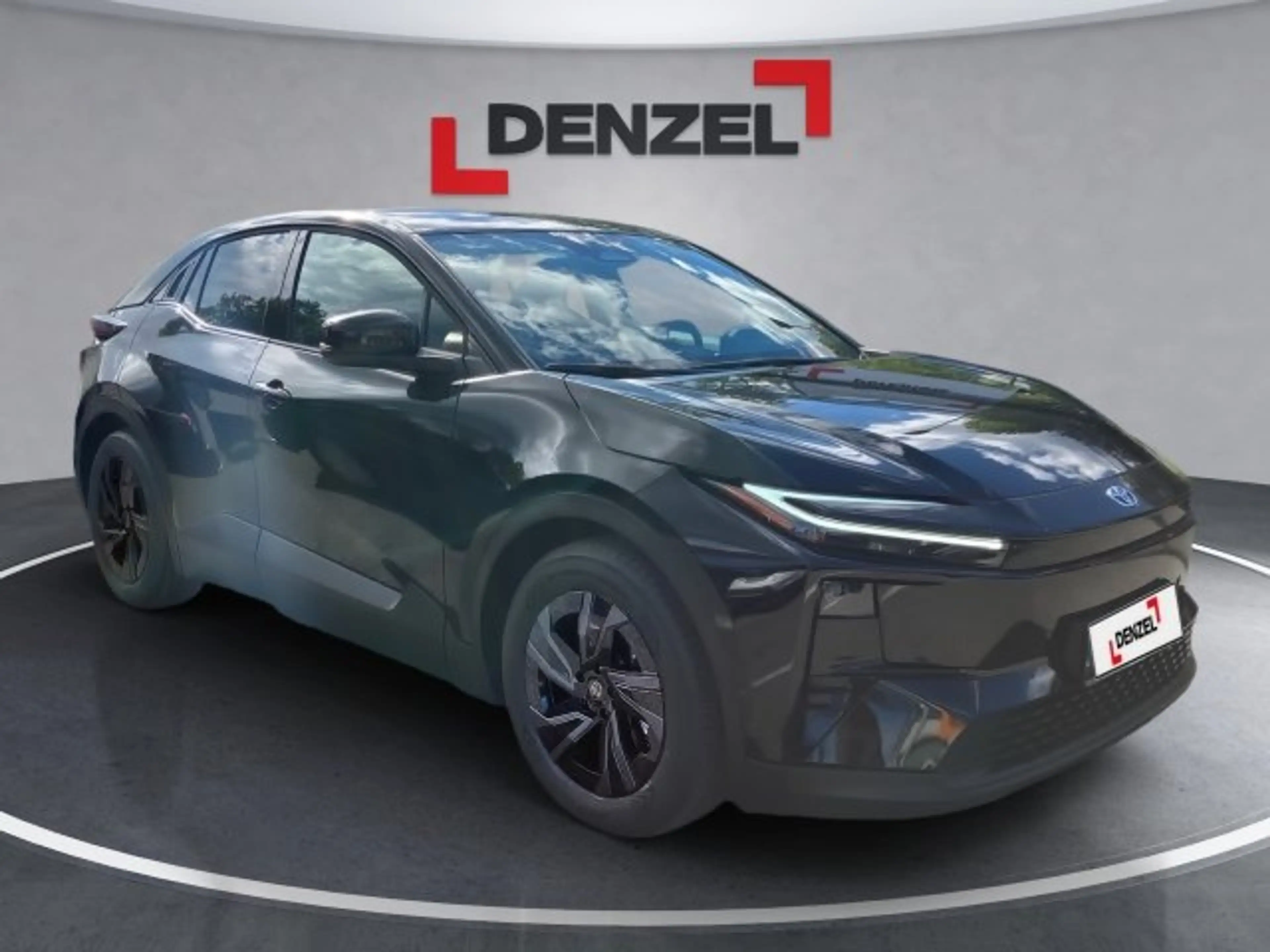 Toyota C-HR+ Toyota C-HR+ 5-Türer Teamplayer Elektromotor / 77 — photo 6