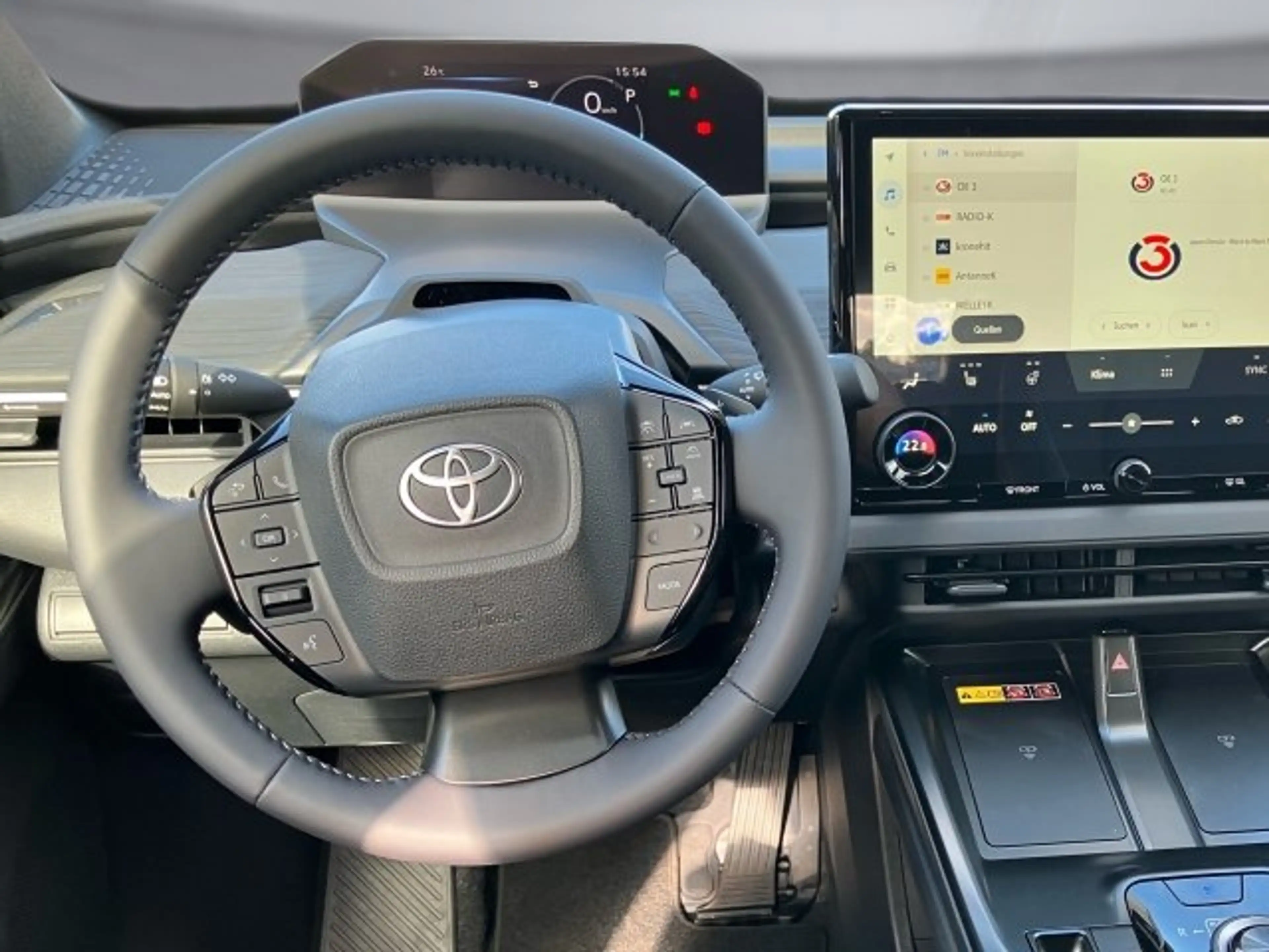 Toyota C-HR+ Toyota C-HR+ 5-Türer Teamplayer Elektromotor / 77 — photo 10