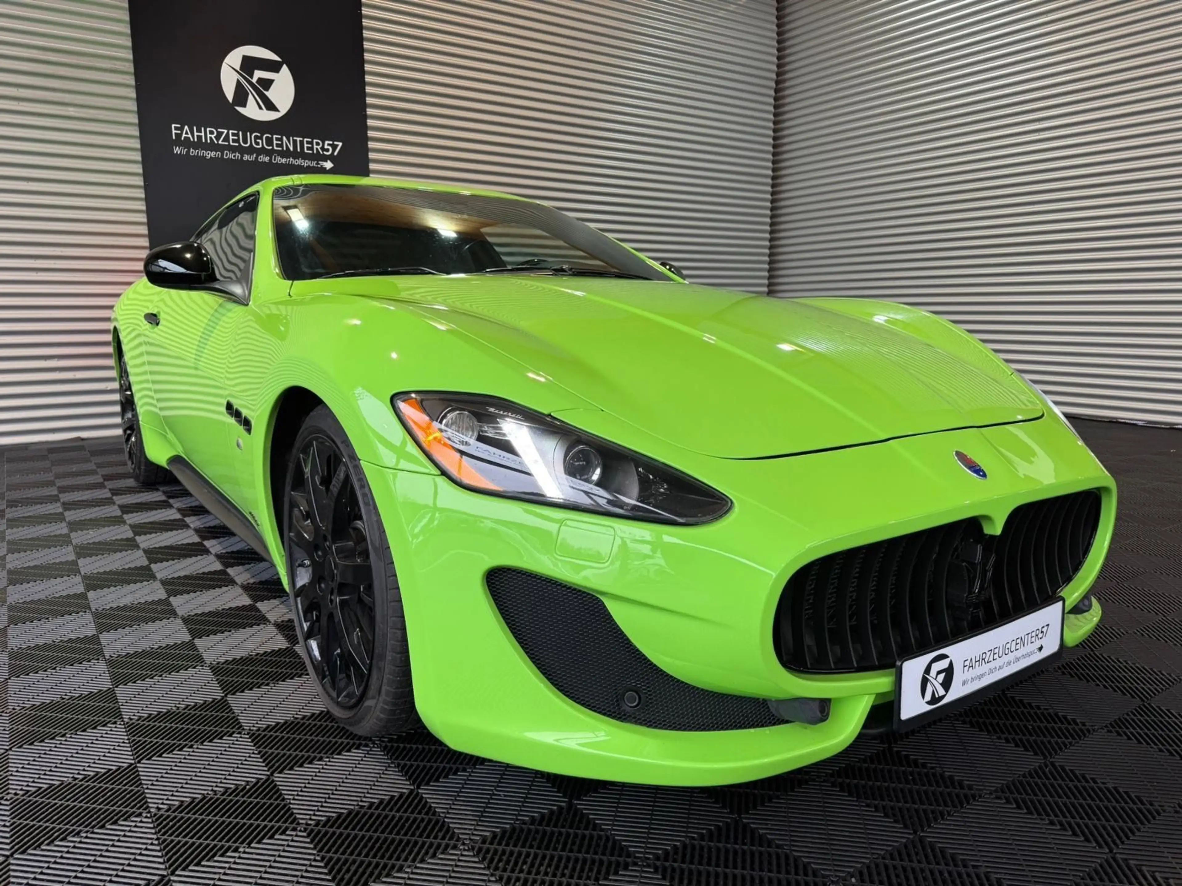 Maserati GranTurismo GranTurismo S 4.7L V8/PDC/NAVI/SHZ/BOSE — photo 7