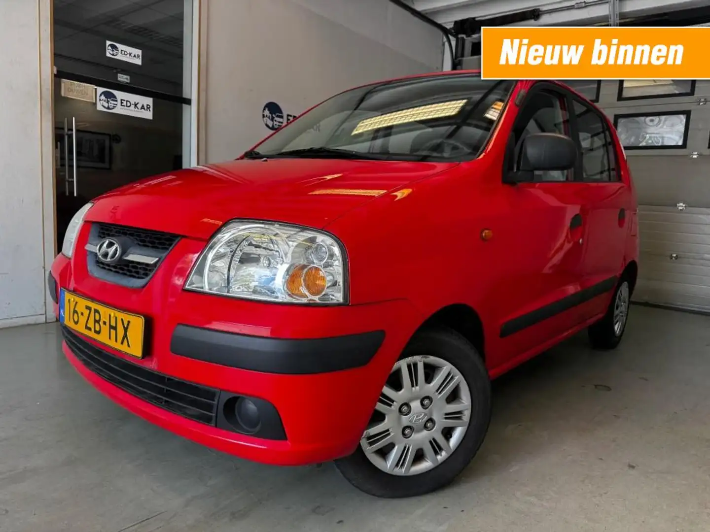 Hyundai Atos 1.1i Active Cool AIRCO NAP APK 4-2026 N. KOPPELING Червоний - 1