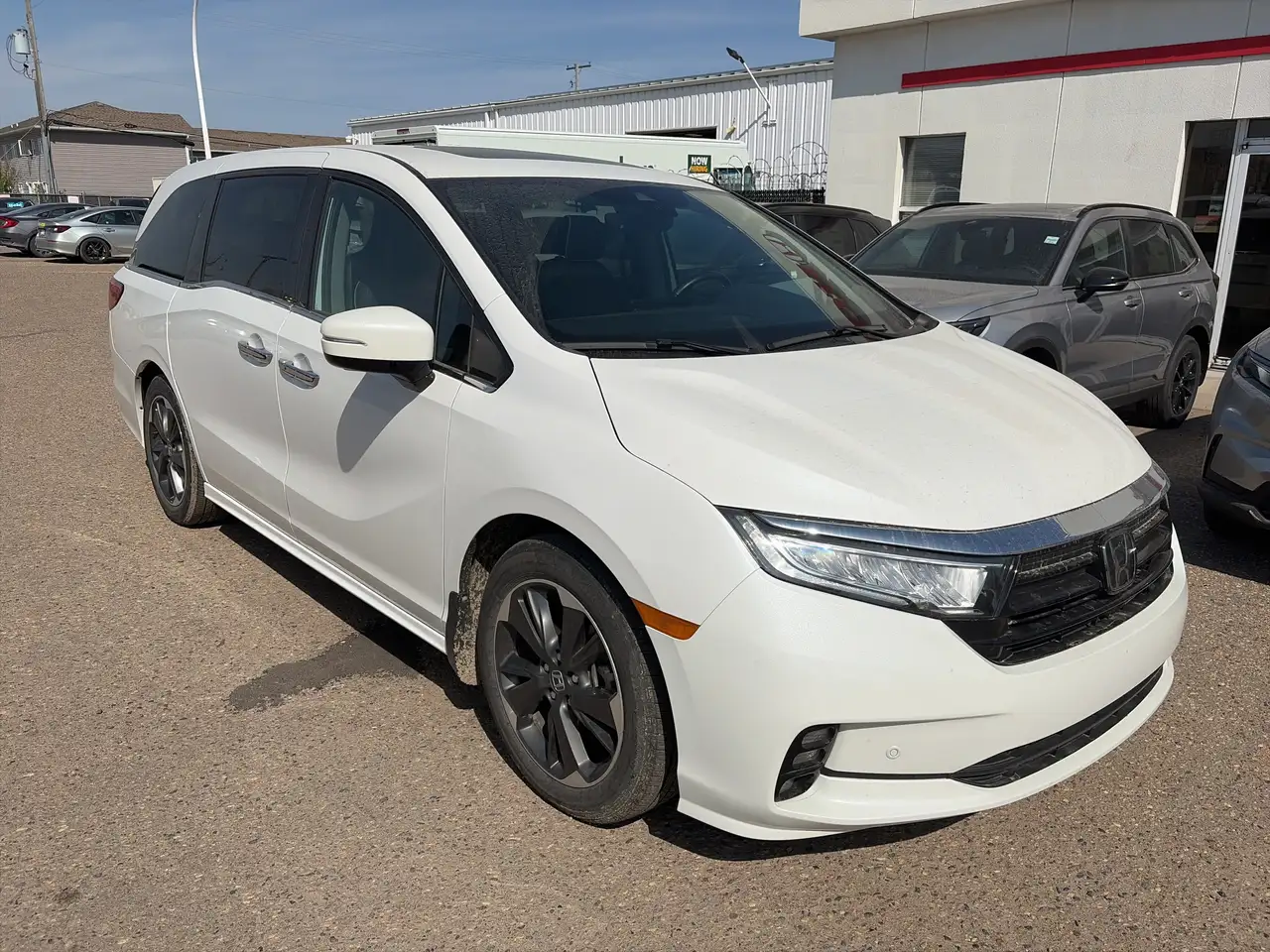 Honda Odyssey снимка Honda Odyssey
