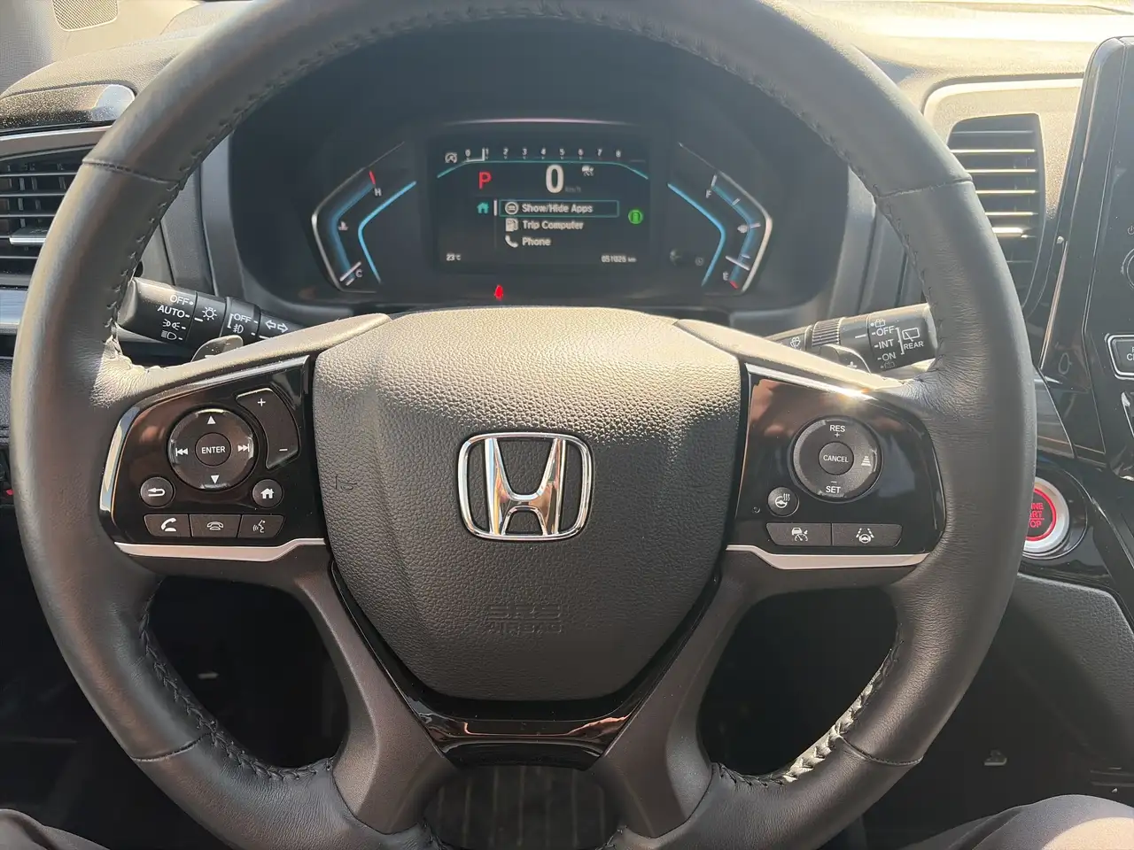 Honda Odyssey снимка Honda Odyssey