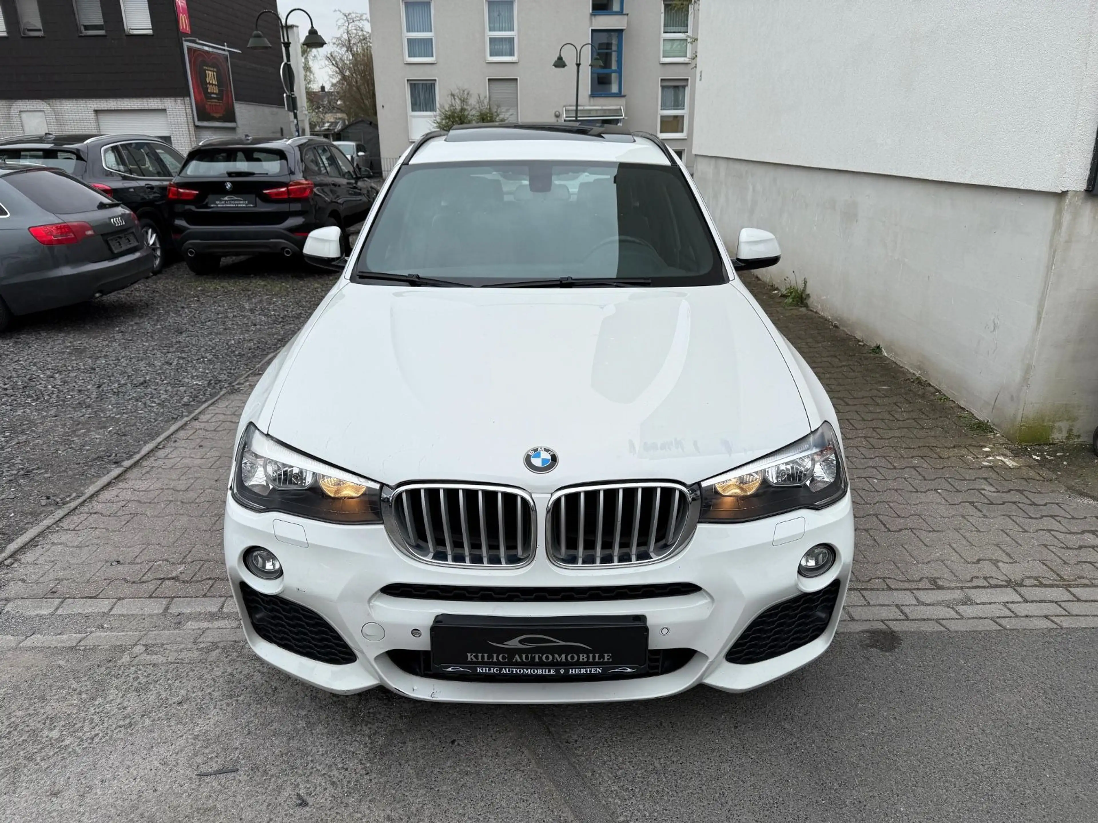 BMW X3 xDrive 30 d M Sport 1.Hand*Panorama*Navi*AHK — photo 3