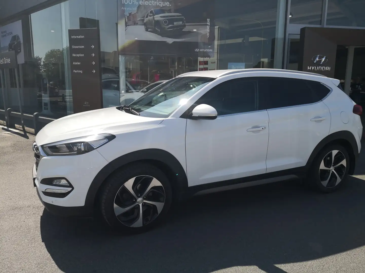 Hyundai TUCSON Tucson 1.7 CRDi 2WD Executive ISG DCT Alb - 1