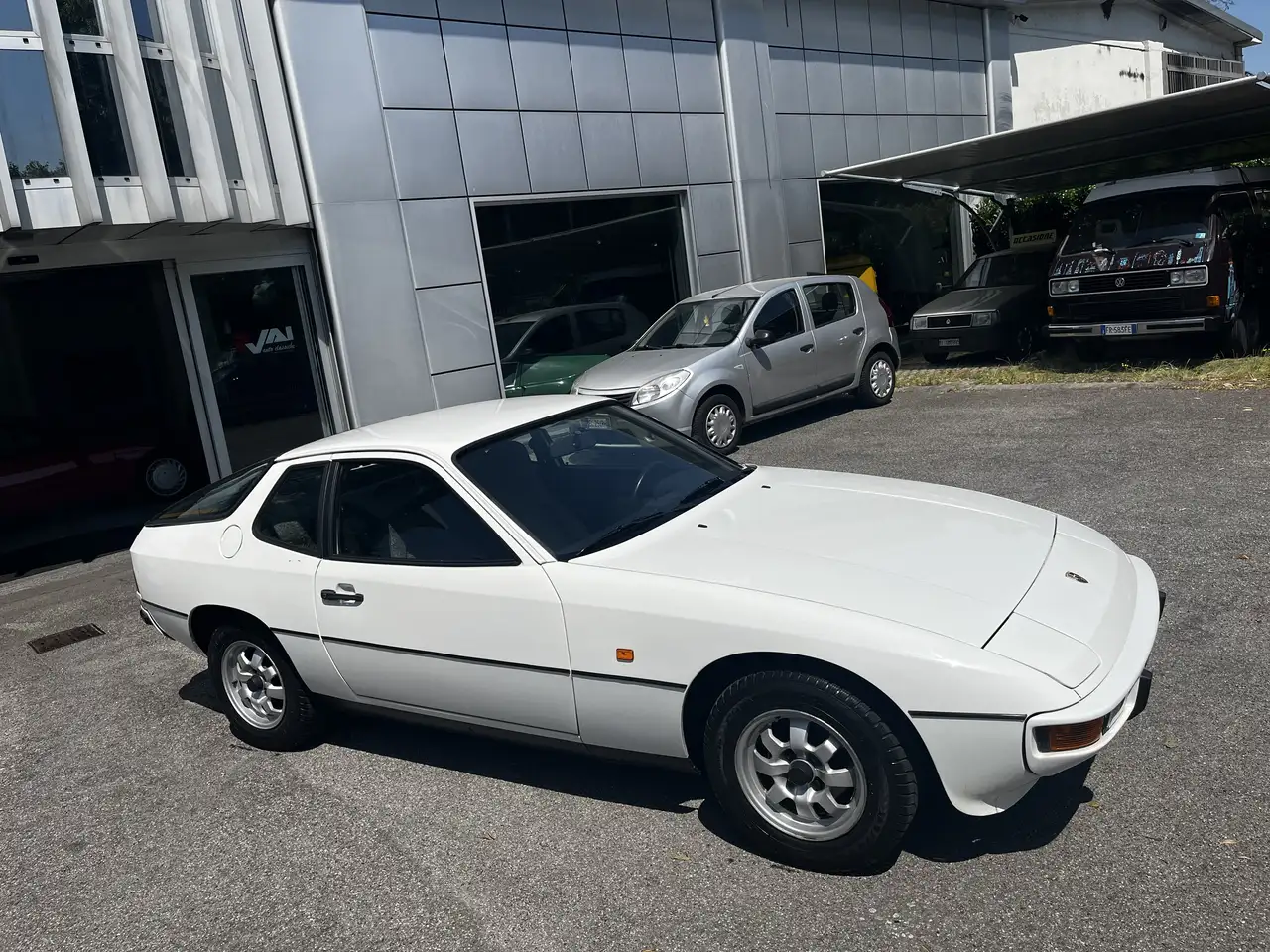 Porsche 924 2.0, foto 3