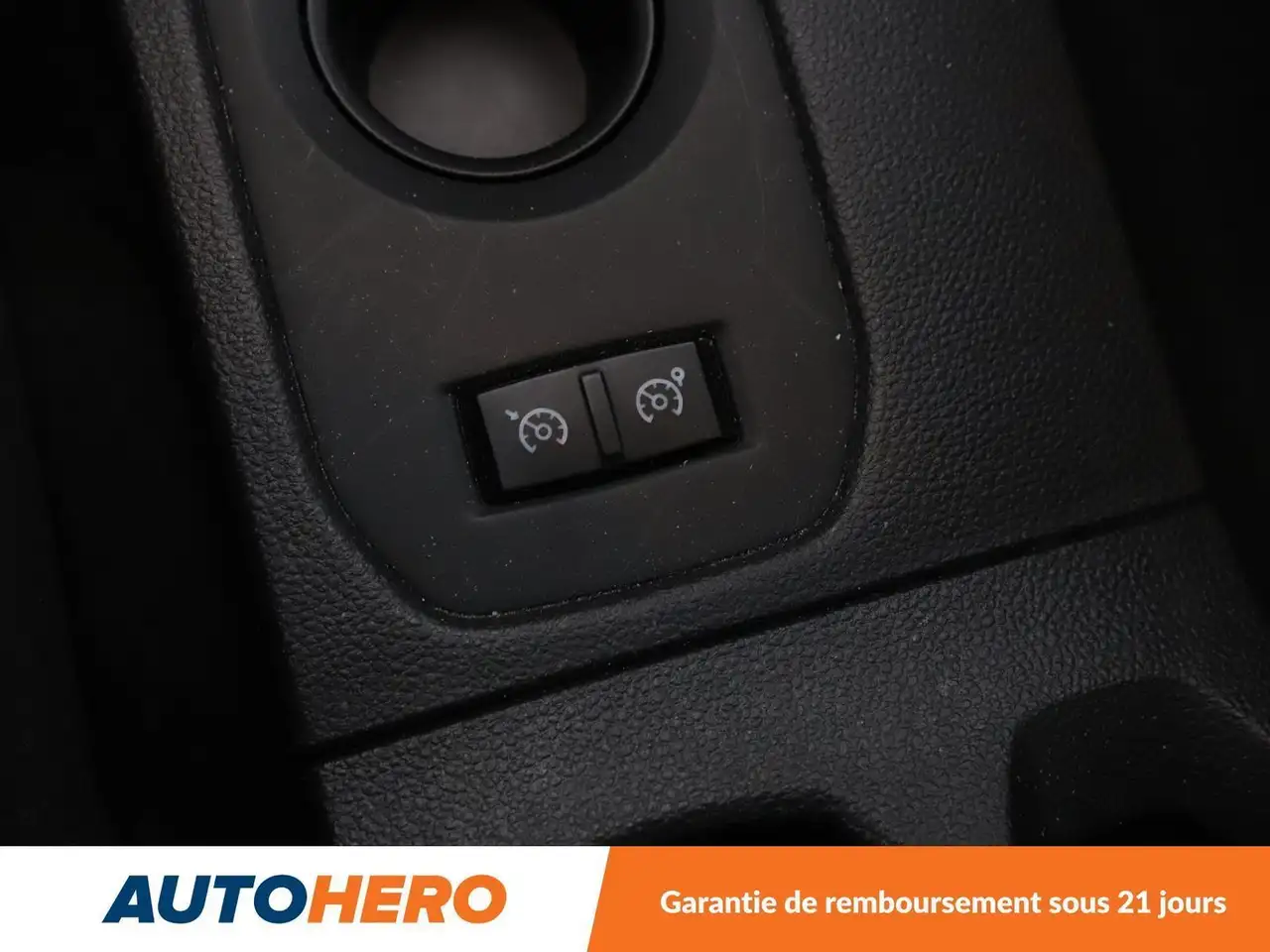 Dacia Duster — photo 29