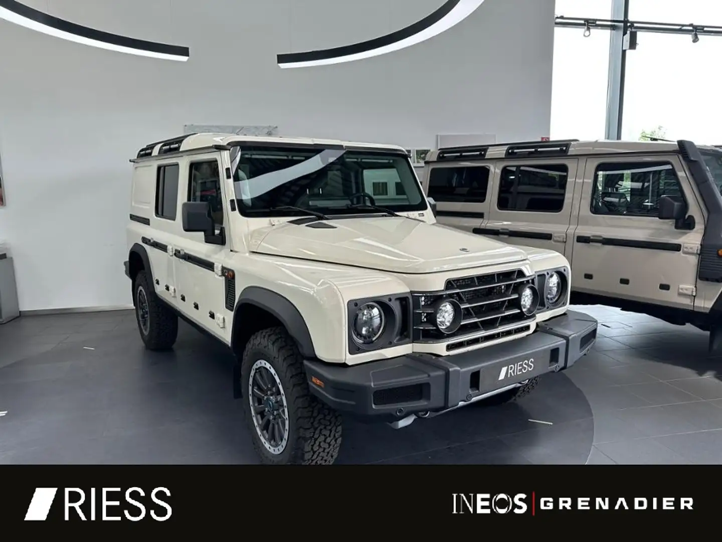 Ineos Grenadier Station Wagon Fieldmaster Edition AHK Weiß - 1