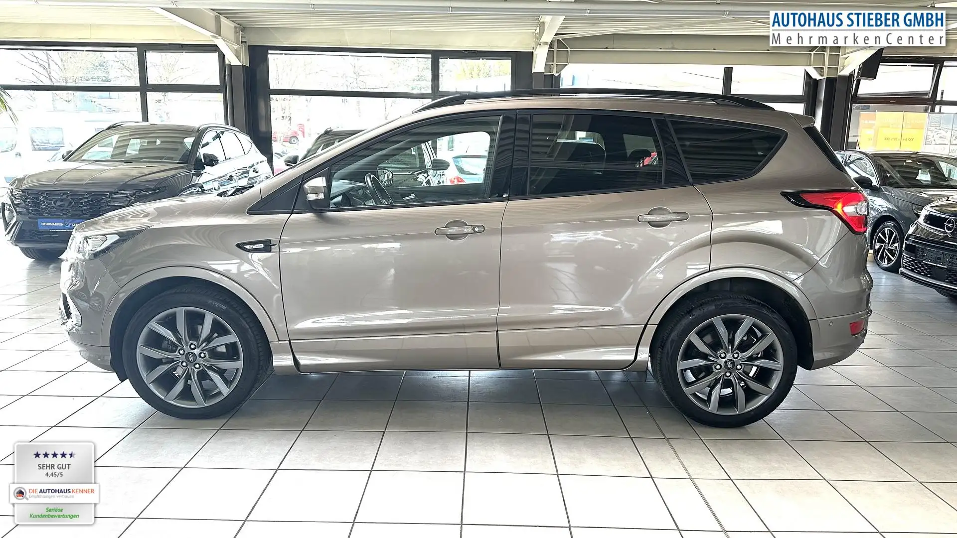Ford Kuga SHZ+LHZ+AHK+NAVI+EHK+EPH vo+hi 110 kW (150 PS),... Grau - 2