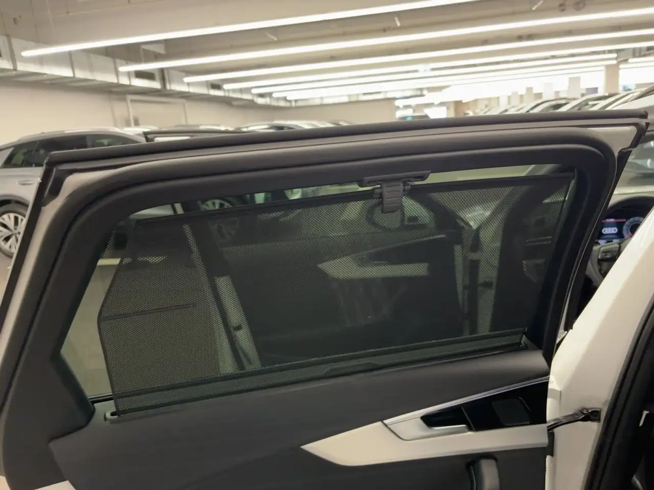 Audi A4 advanced 35 TFSI S tr. LED 360°K NAVI 19