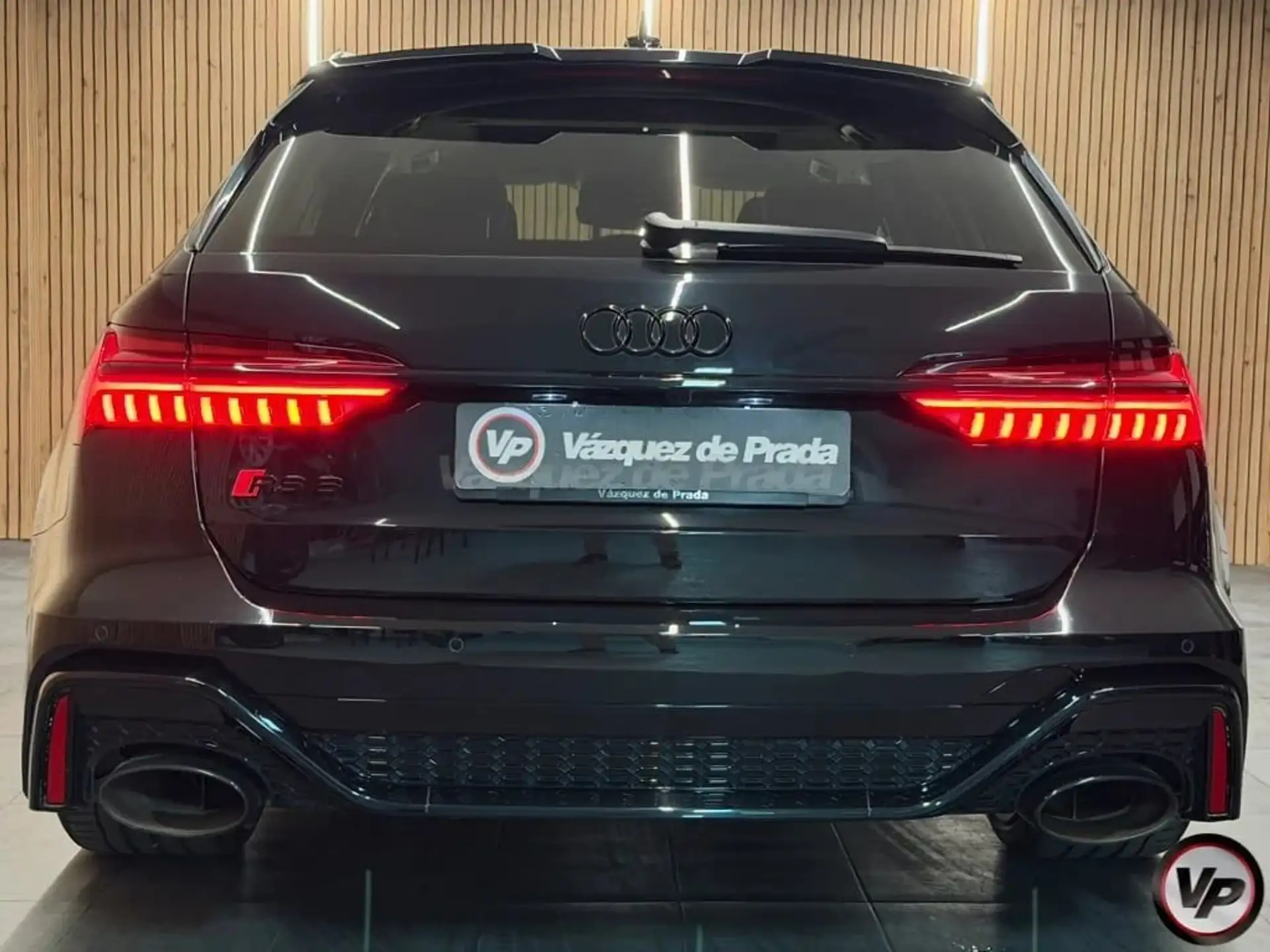 아우디 Audi RS6 4.0 TFSI 2020 검정 사진 6