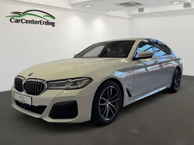 BMW 520 dLim.*M Sport*Laser*ACC*Kamera*AHK*HUD*Leder*