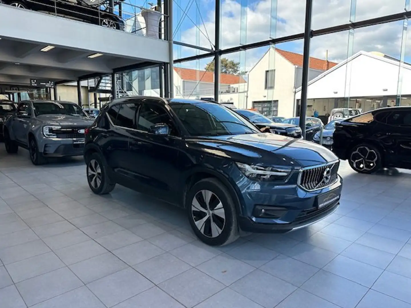 Volvo XC40 INSCRIPTION PLUG-IN HYBRID AUTOMAAT - 1