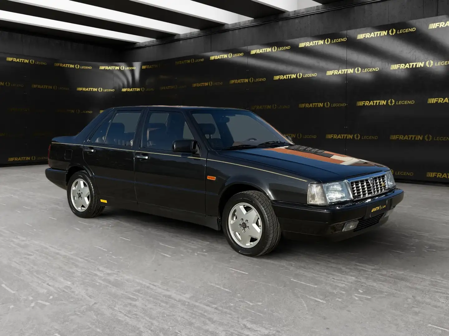 Lancia Thema 8.32 Schwarz - 2