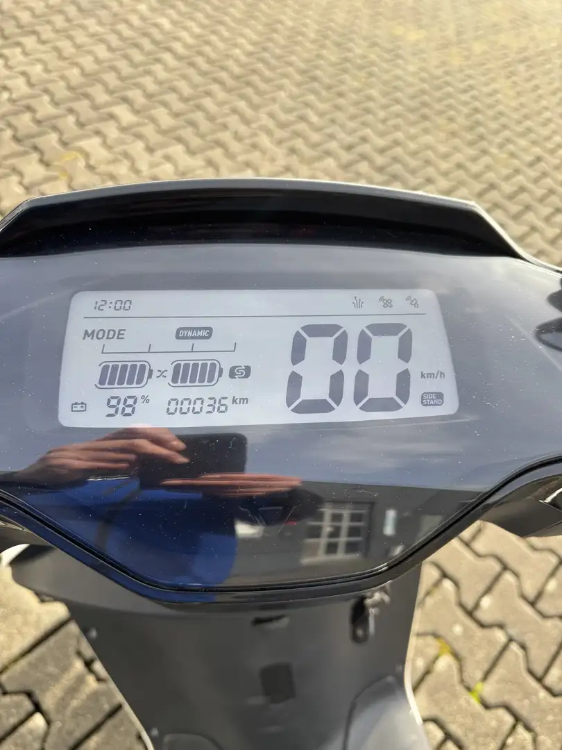 Niu MQi GT 45KM/H mit Doppelakku und 75km Reichweite Blanco - 2