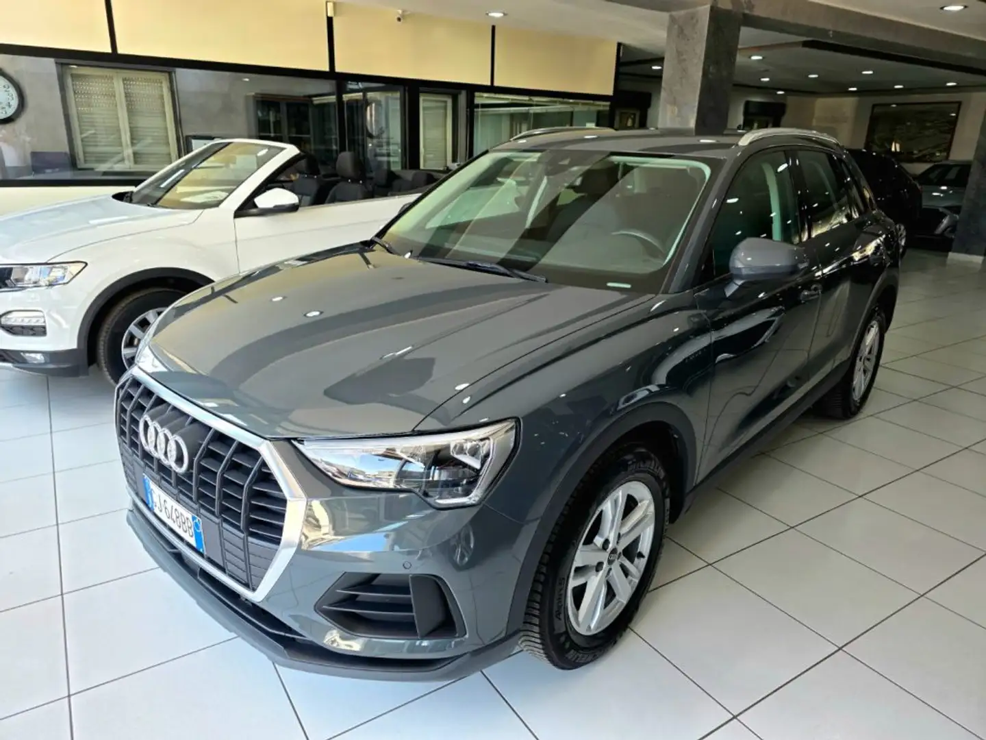 Audi Q3 35 Business 2.0 TDI 150CV S tronic Navi - Virtual Grigio - 1