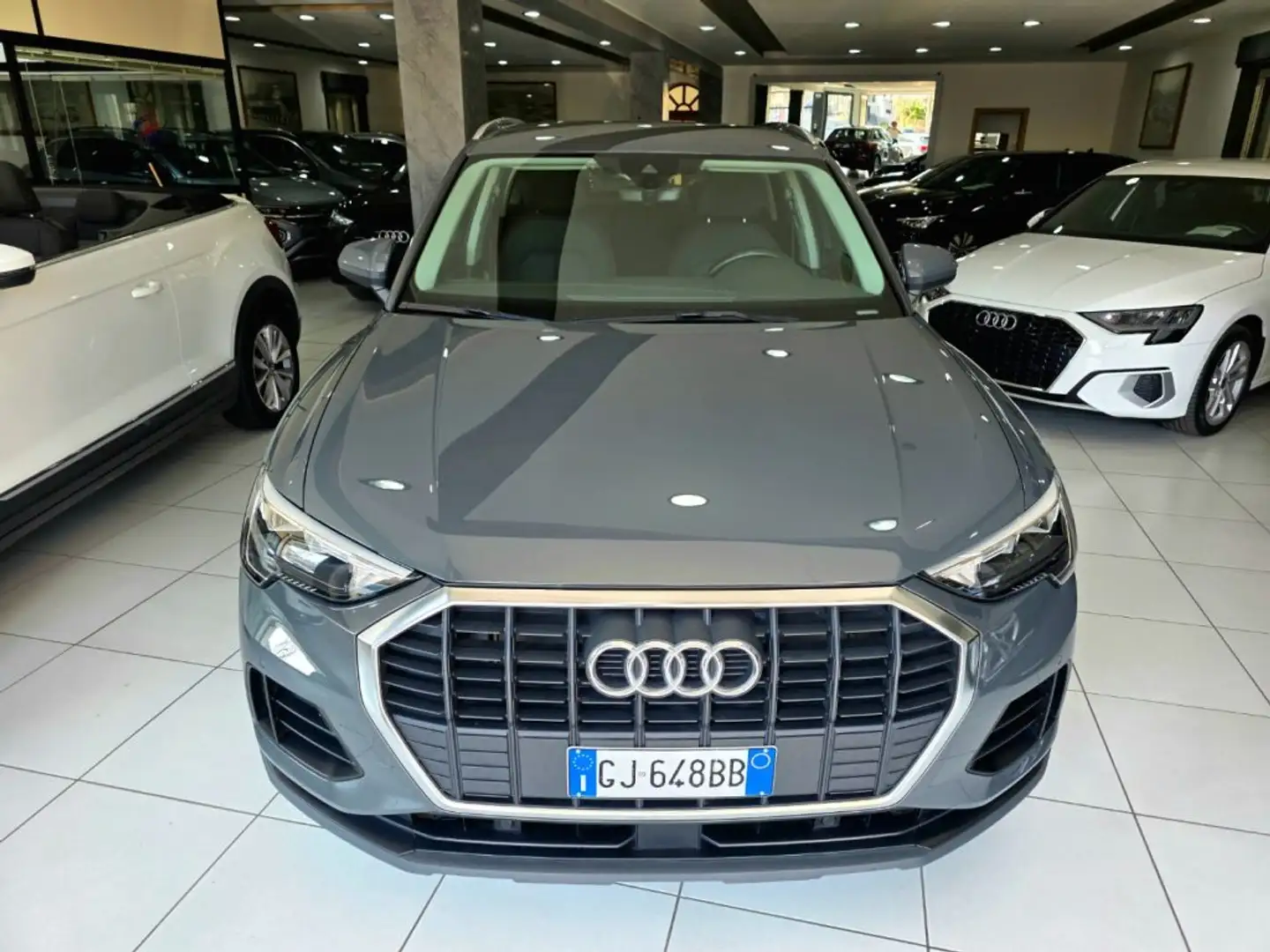 Audi Q3 35 Business 2.0 TDI 150CV S tronic Navi - Virtual Grigio - 2