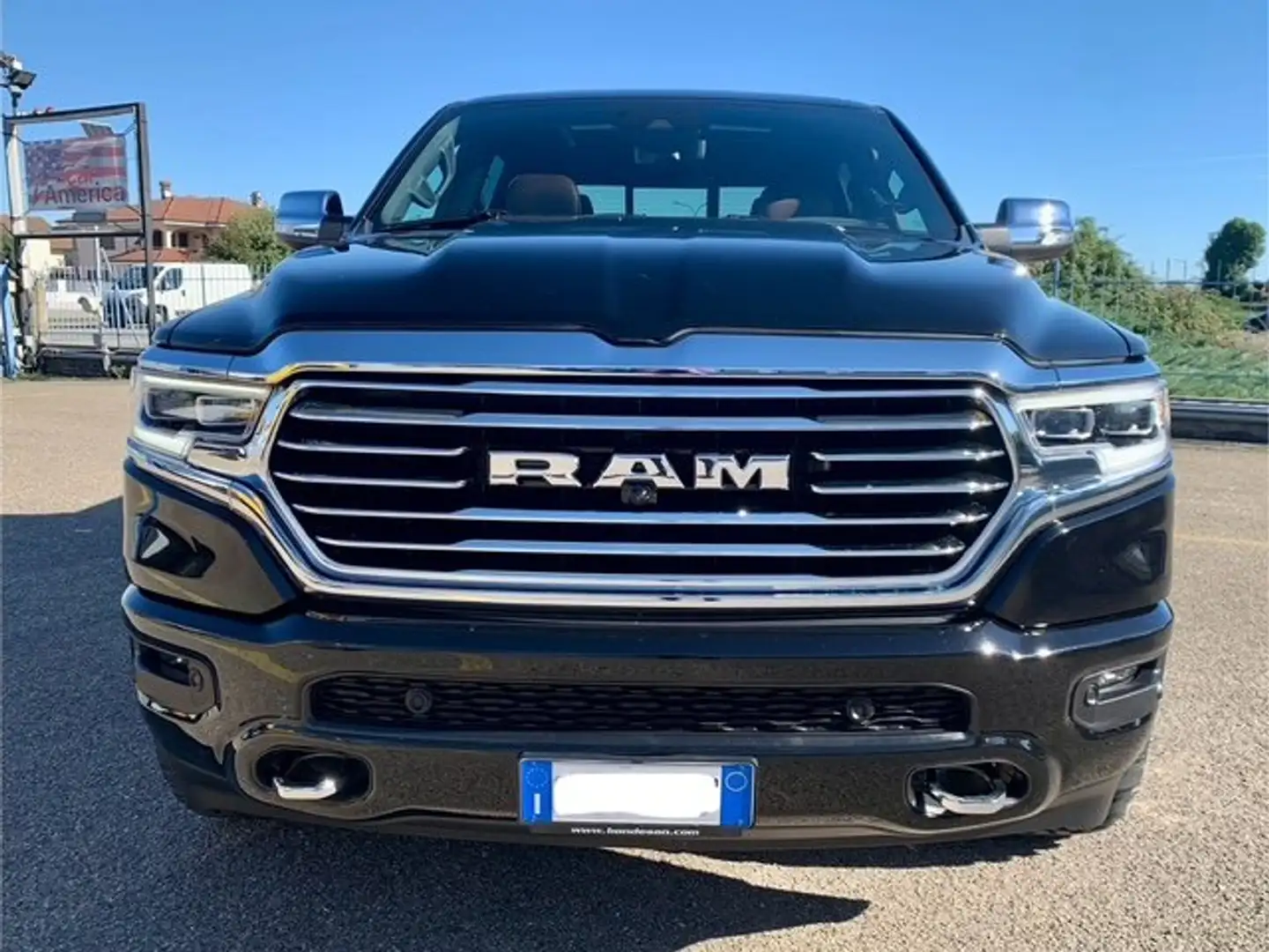 Dodge RAM Ram 1500 5.7 V8 Crew Cab Longhorn Chrome 395cv at8 Nero - 2