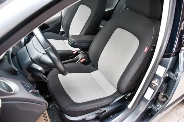Seat Ibiza view 11