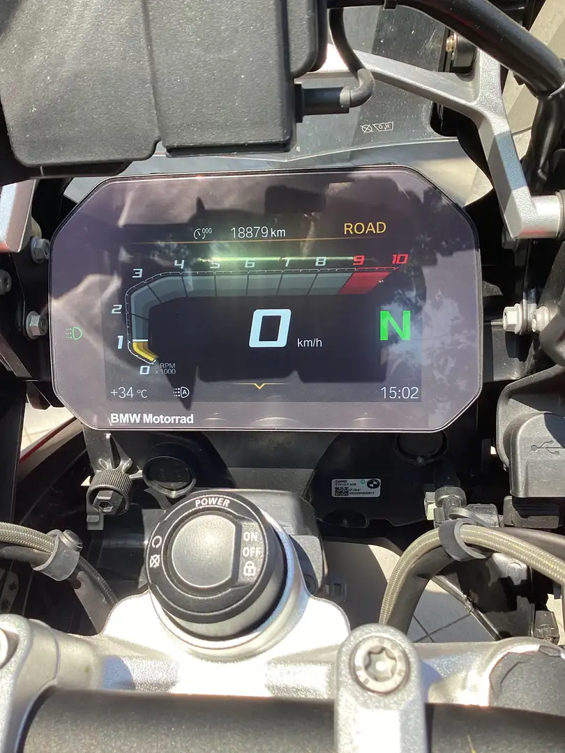 BMW R 1250 GS Triple black riverniciata con colorì unici Rot - 2