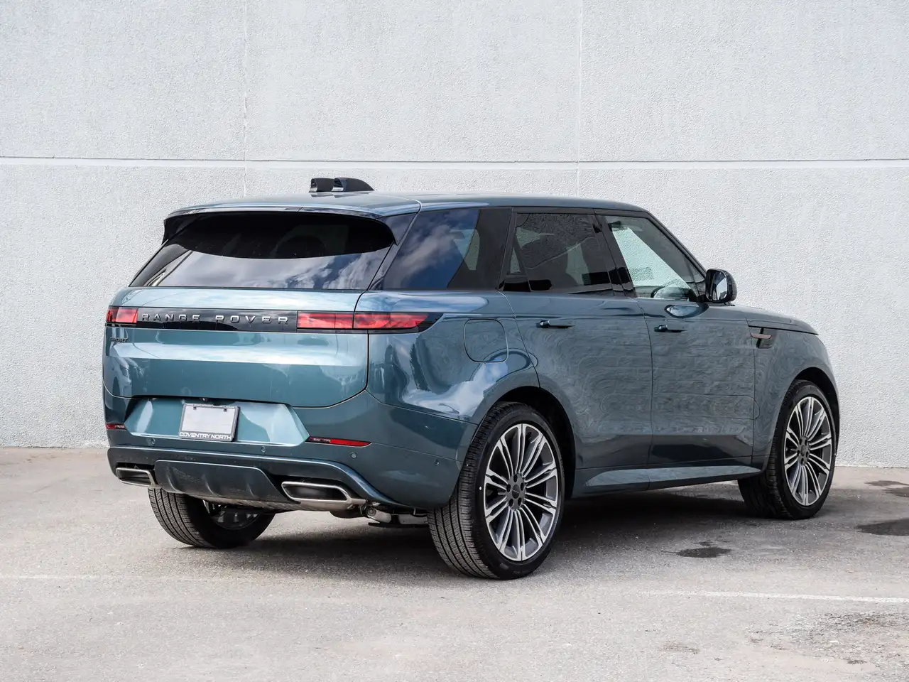 Land Rover Range Rover Sport снимка Land Rover Range Rover Sport