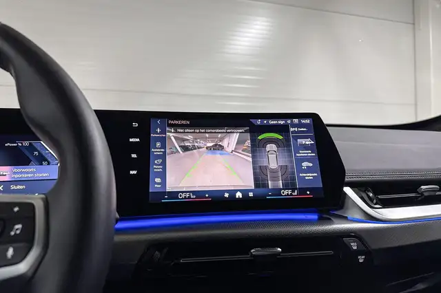 BMW Ix1 view 12