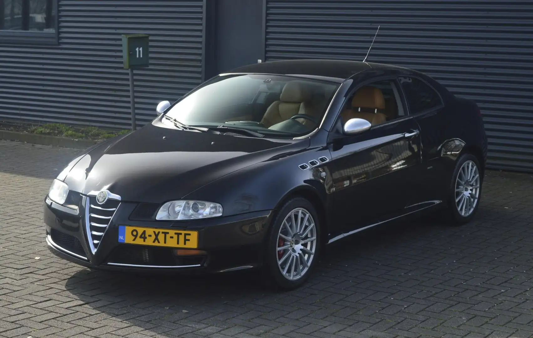 Alfa Romeo GT 3.2 V6 Distinctive Busso Negro - 2